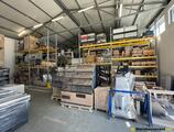 Warehouses to let in Warehouse - office facility in Zemun