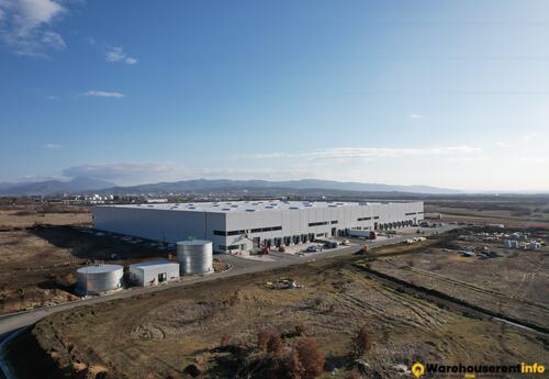 Warehouses to let in CTPark Nis