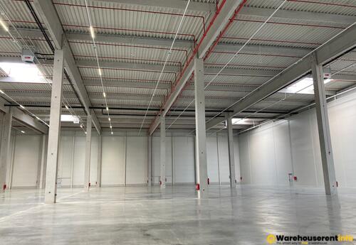 Warehouses to let in CTPark Begrade North