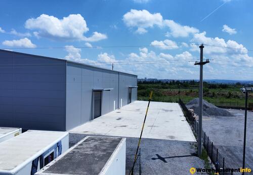 Warehouses to let in Warehouse in Makis