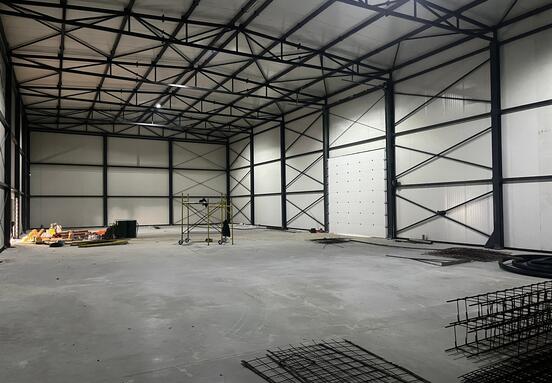 Hall with office space - Krnjača