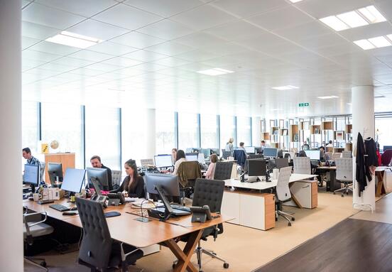 How “Microshifting” Is Changing the Rules of Office Work — Who Benefits from It and What the Advantages Are How “Microshifting” Is Changing the Rules of Office Work — Who Benefits from It and What the Advantages Are